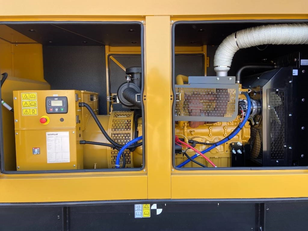 CAT DE150GC - 150 kVA Stand-by Generator - DPX-18209 - Elektroģenerators: foto 4 CAT DE150GC - 150 kVA Stand-by Generator - DPX-18209 - Elektroģenerators: foto 4