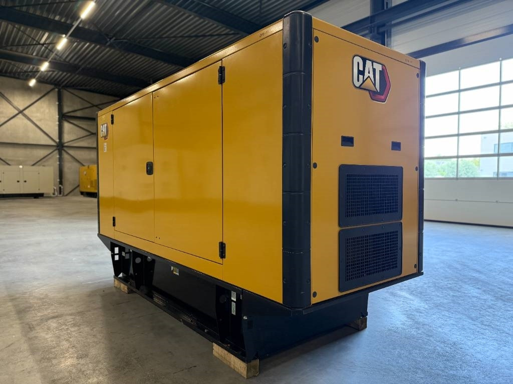 CAT DE220E0 - 220 kVA Surplus genset - DPX-18018-30 - Elektroģenerators: foto 3 CAT DE220E0 - 220 kVA Surplus genset - DPX-18018-30 - Elektroģenerators: foto 3