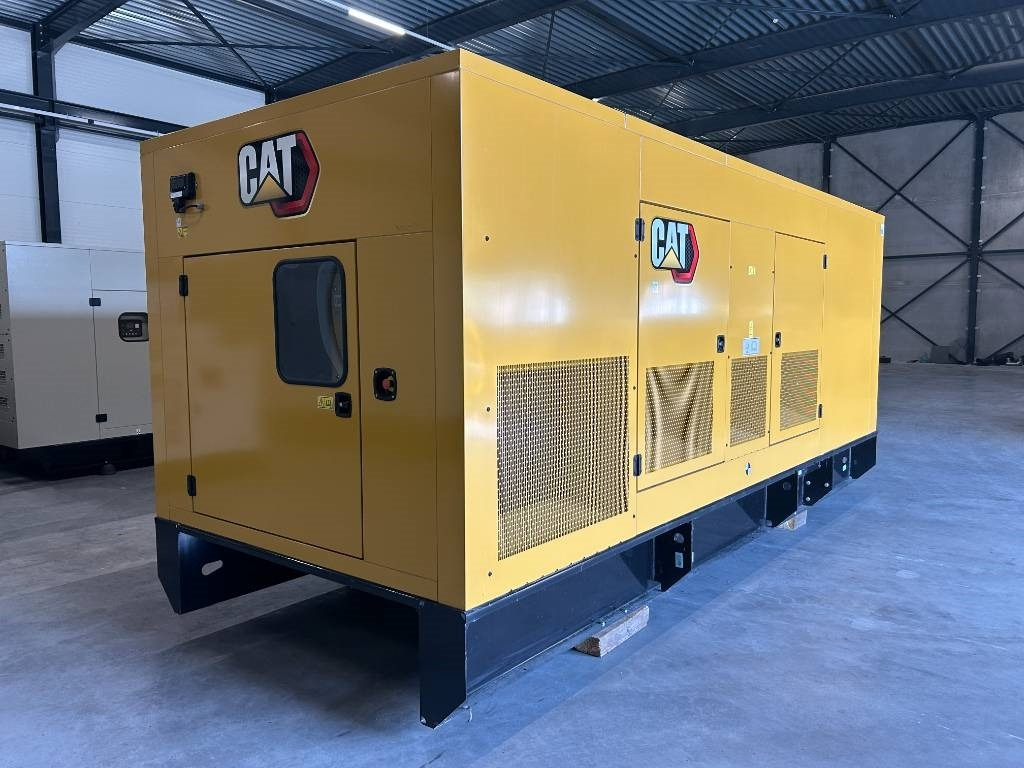 CAT DE850E0 - C18 - 850 kVA Generator - DPX-18032 - Elektroģenerators: foto 2 CAT DE850E0 - C18 - 850 kVA Generator - DPX-18032 - Elektroģenerators: foto 2