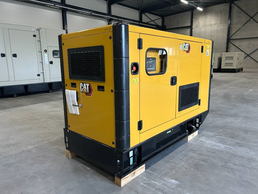 CAT DE88E0 - 88 kVA Generator - DPX-18012 - Elektroģenerators: foto 2 CAT DE88E0 - 88 kVA Generator - DPX-18012 - Elektroģenerators: foto 2