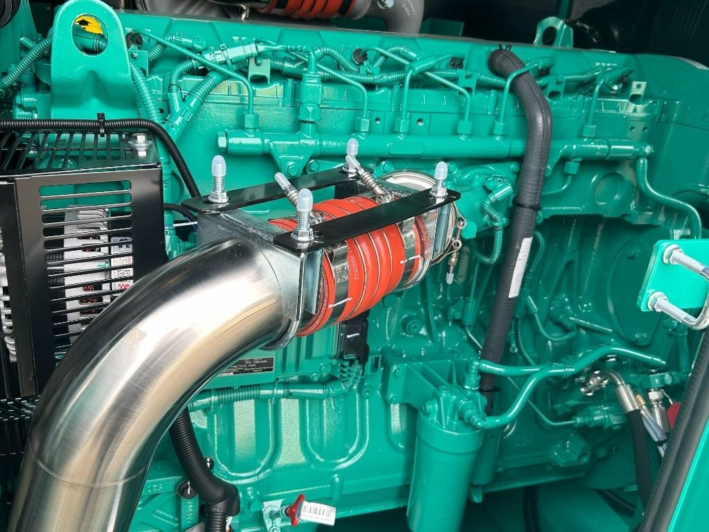 Cummins C400D5 - 400 kVA Generator - DPX-18518 līzingu Cummins C400D5 - 400 kVA Generator - DPX-18518: foto 15 Cummins C400D5 - 400 kVA Generator - DPX-18518 līzingu Cummins C400D5 - 400 kVA Generator - DPX-18518: foto 15