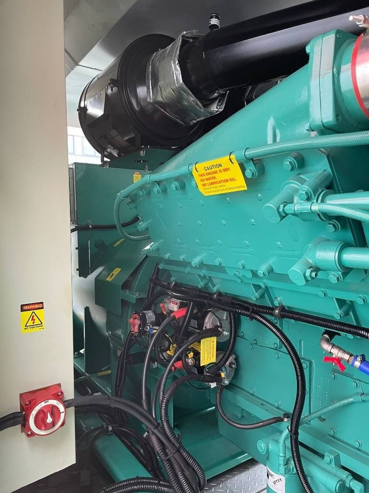 Jaunā Elektroģenerators Cummins KTA50-G3 - 1375 kVA Generator - DPX-18819: foto 14