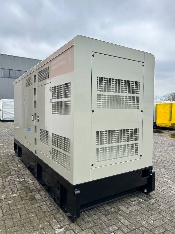 Cummins QSZ13-G10 - 600 kVA Generator - DPX-19847 - Elektroģenerators: foto 2 Cummins QSZ13-G10 - 600 kVA Generator - DPX-19847 - Elektroģenerators: foto 2