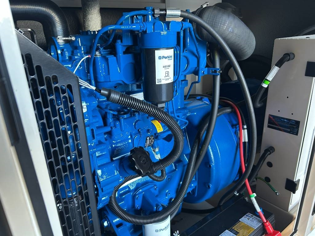 Jaunā Elektroģenerators FG Wilson P33-3 - 33 kVA Genset - DPX-16003: foto 17