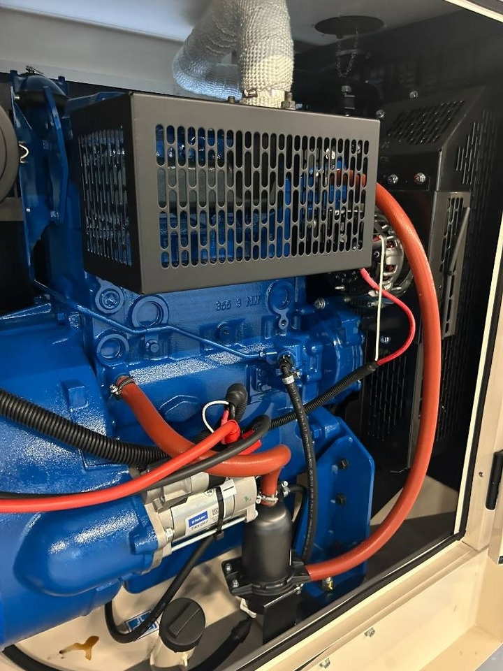 Jaunā Elektroģenerators FG Wilson P33-3 - 33 kVA Genset - DPX-16003: foto 15