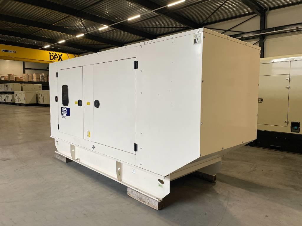 FG Wilson P330-5 - 330 kVA Surplus Genset - DPX-25086 - Elektroģenerators: foto 5 FG Wilson P330-5 - 330 kVA Surplus Genset - DPX-25086 - Elektroģenerators: foto 5