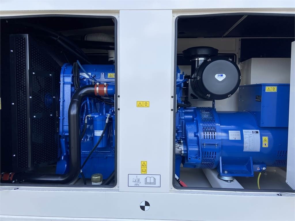 FG Wilson P500-3 - 500 kVA Genset - DPX-16019 - Elektroģenerators: foto 4 FG Wilson P500-3 - 500 kVA Genset - DPX-16019 - Elektroģenerators: foto 4