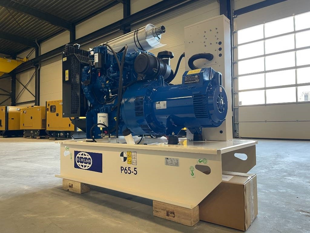 FG Wilson P65-5 - 65 kVA Open Genset - DPX-16006-O - Elektroģenerators: foto 3 FG Wilson P65-5 - 65 kVA Open Genset - DPX-16006-O - Elektroģenerators: foto 3