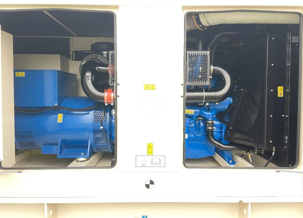 FG Wilson P715-3 - 715 kVA Genset - DPX-16023 - Elektroģenerators: foto 5 FG Wilson P715-3 - 715 kVA Genset - DPX-16023 - Elektroģenerators: foto 5
