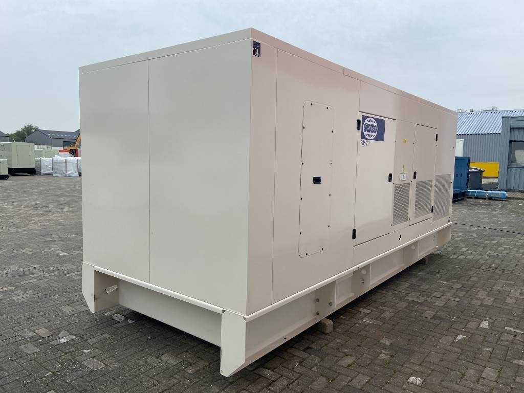 FG Wilson P850-1 - 850 kVA Genset - DPX-16024 - Elektroģenerators: foto 3 FG Wilson P850-1 - 850 kVA Genset - DPX-16024 - Elektroģenerators: foto 3