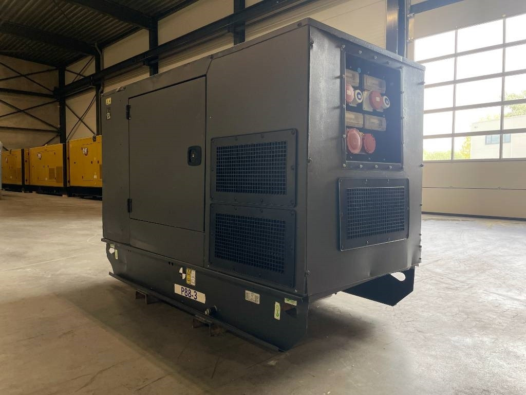 FG Wilson P88-3 - 88 kVA Genset - DPX-12633 - Elektroģenerators: foto 3 FG Wilson P88-3 - 88 kVA Genset - DPX-12633 - Elektroģenerators: foto 3