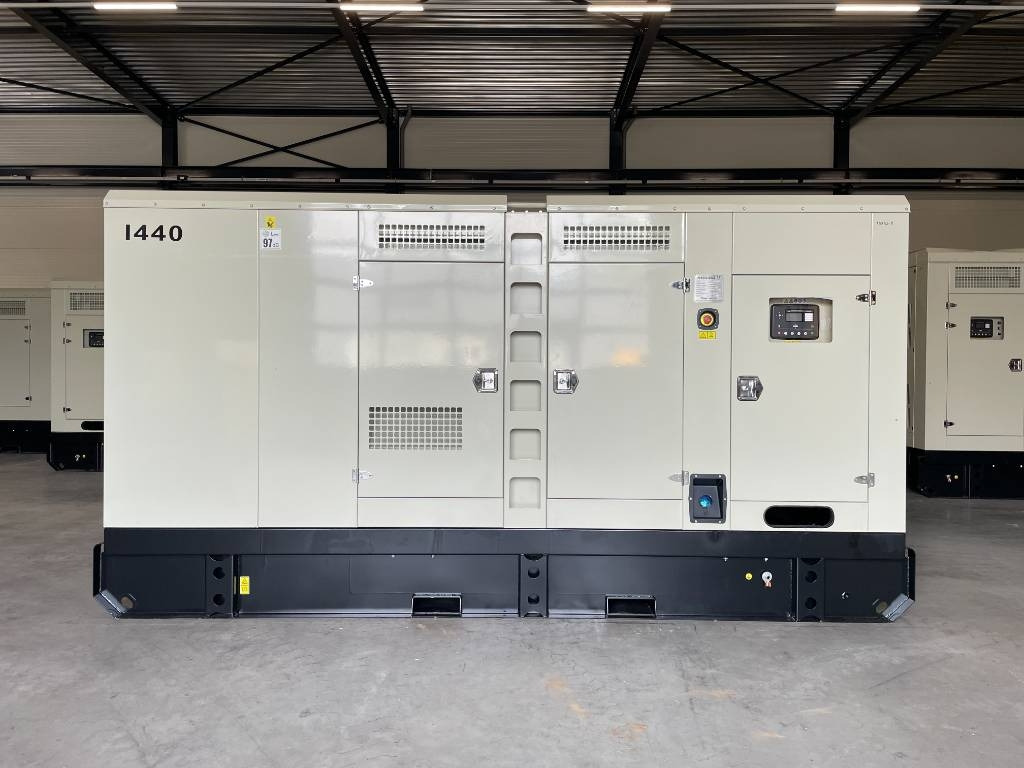 Iveco CR13TE3A - 440 kVA Generator - DPX-19796 - Elektroģenerators: foto 1 Iveco CR13TE3A - 440 kVA Generator - DPX-19796 - Elektroģenerators: foto 1