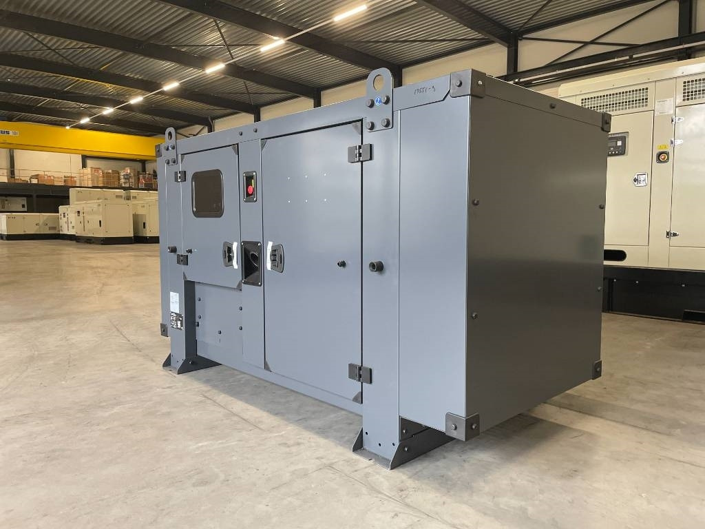 Iveco NEF45SM3 - 85 kVA Generator - DPX-17551 - Elektroģenerators: foto 5 Iveco NEF45SM3 - 85 kVA Generator - DPX-17551 - Elektroģenerators: foto 5
