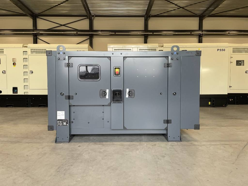 Iveco NEF45SM3 - 85 kVA Generator - DPX-17551 - Elektroģenerators: foto 1 Iveco NEF45SM3 - 85 kVA Generator - DPX-17551 - Elektroģenerators: foto 1
