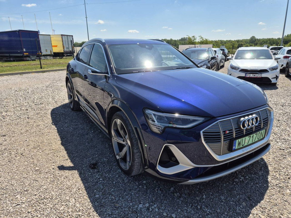 SUV AUDI E-TRON S SPORTBACK SUV: foto 1
