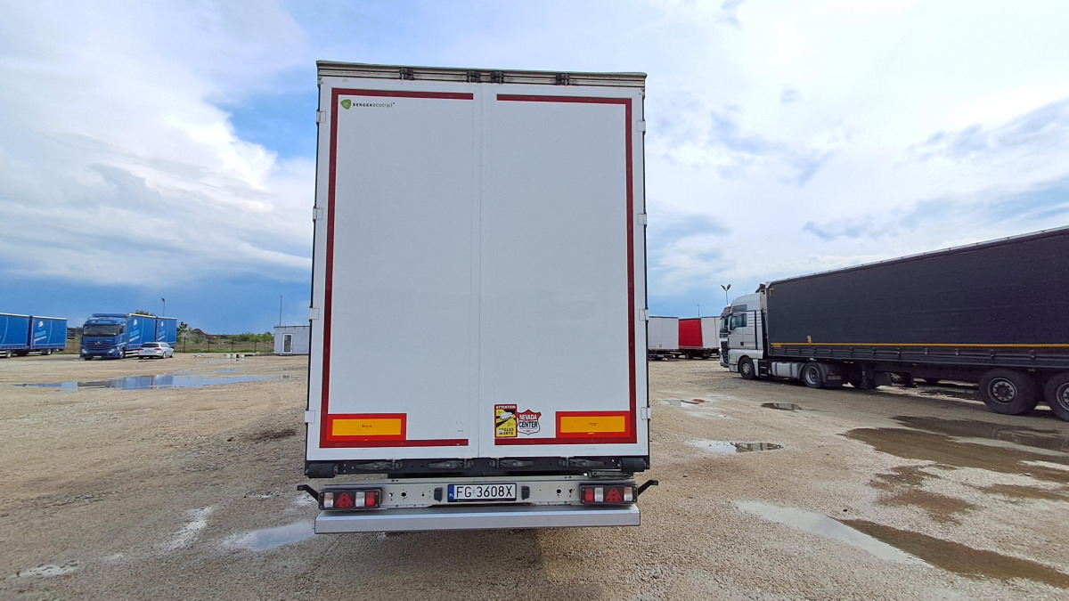 BERGER LTMCN FIRANA - Piekabe ar tentu: foto 4 BERGER LTMCN FIRANA - Piekabe ar tentu: foto 4