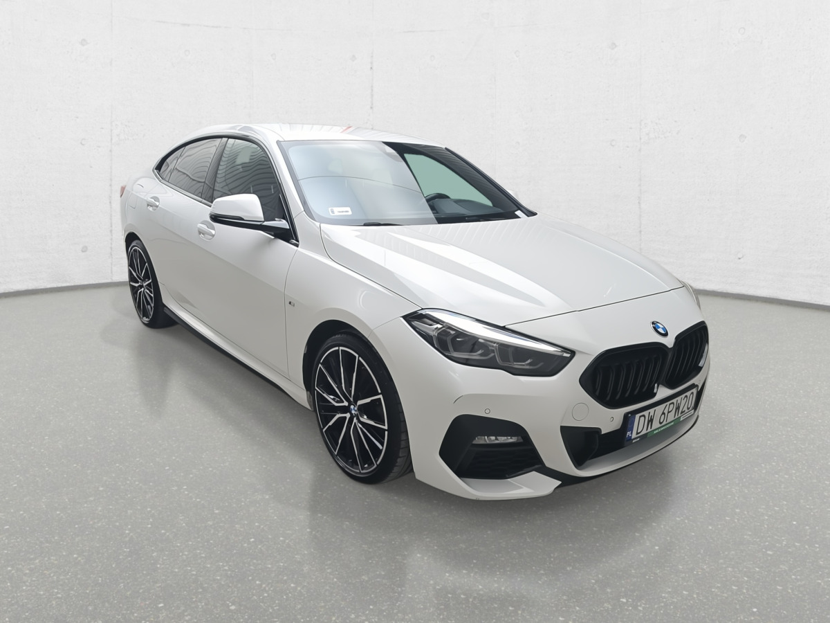 BMW 218 I SEDAN - Sedans: foto 2 BMW 218 I SEDAN - Sedans: foto 2