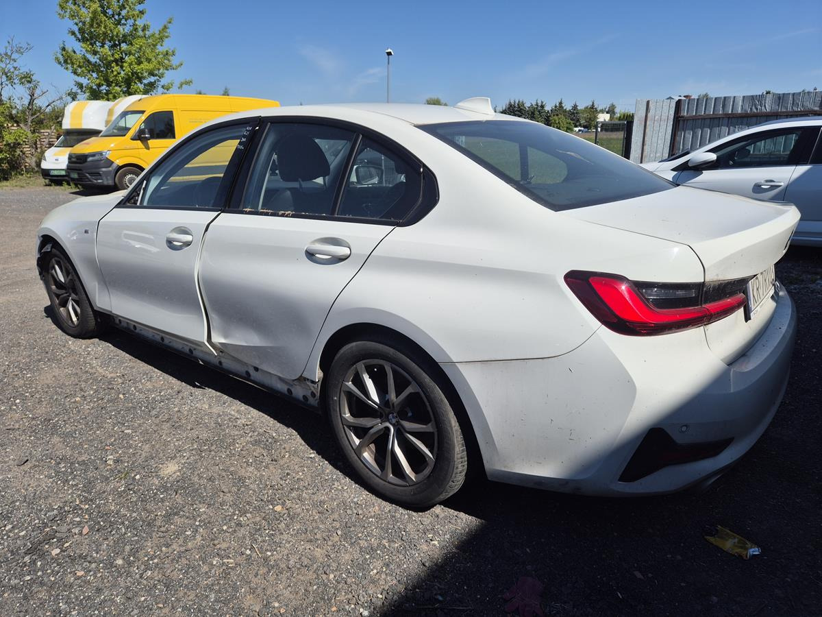 BMW 318 I SPORT LINE SEDAN - Sedans: foto 4 BMW 318 I SPORT LINE SEDAN - Sedans: foto 4