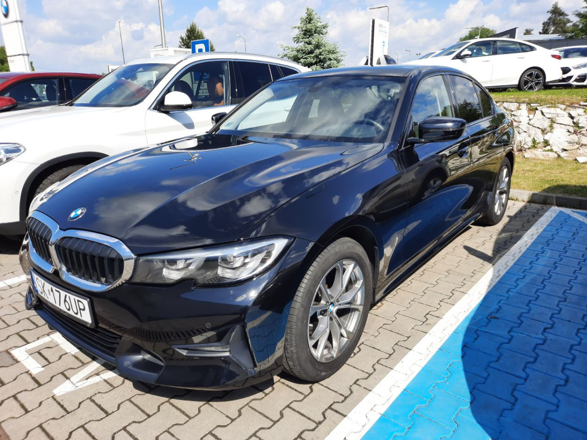 BMW 318 I SPORT LINE SEDAN - Sedans: foto 2 BMW 318 I SPORT LINE SEDAN - Sedans: foto 2