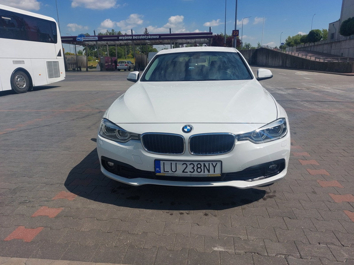 BMW 318D SEDAN - Sedans: foto 3 BMW 318D SEDAN - Sedans: foto 3