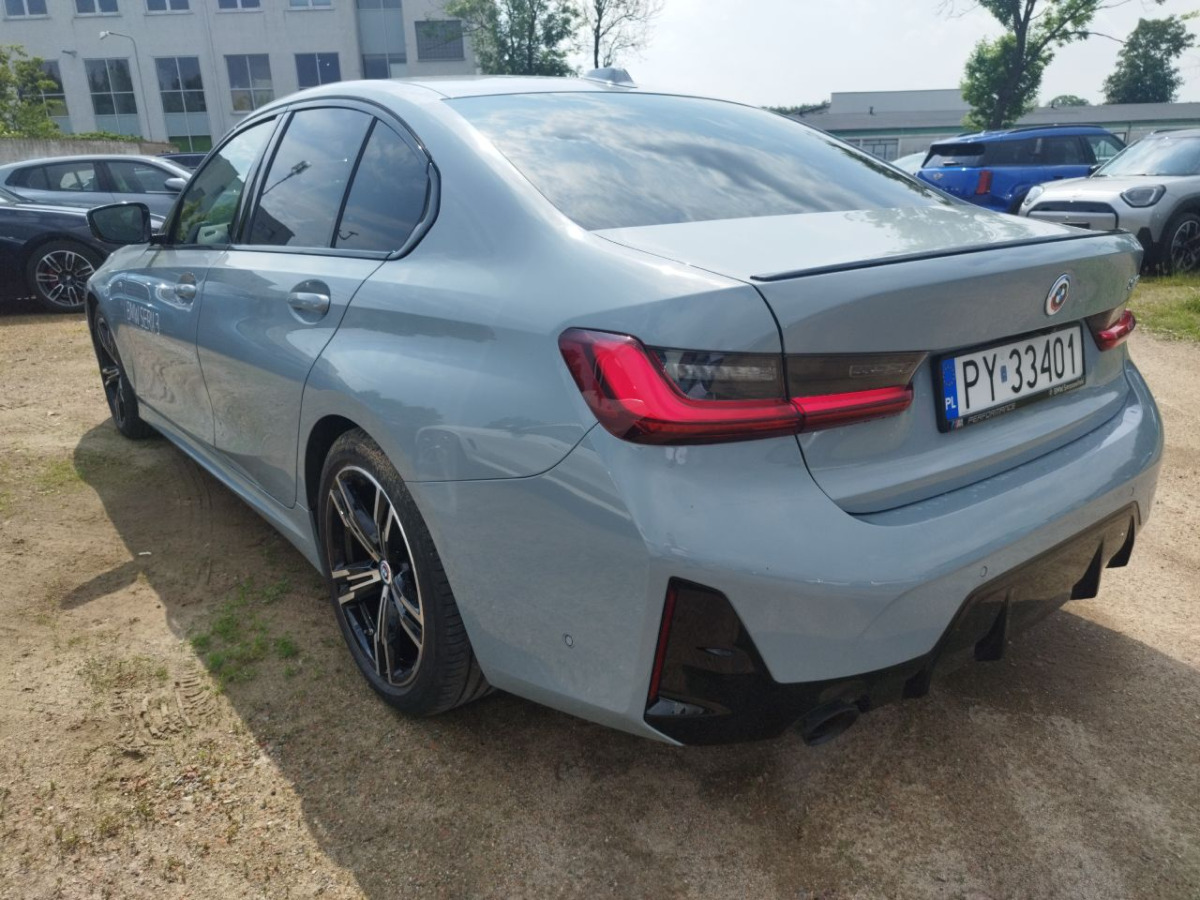 BMW 318i M SPORT AUT SEDAN - Sedans: foto 3 BMW 318i M SPORT AUT SEDAN - Sedans: foto 3