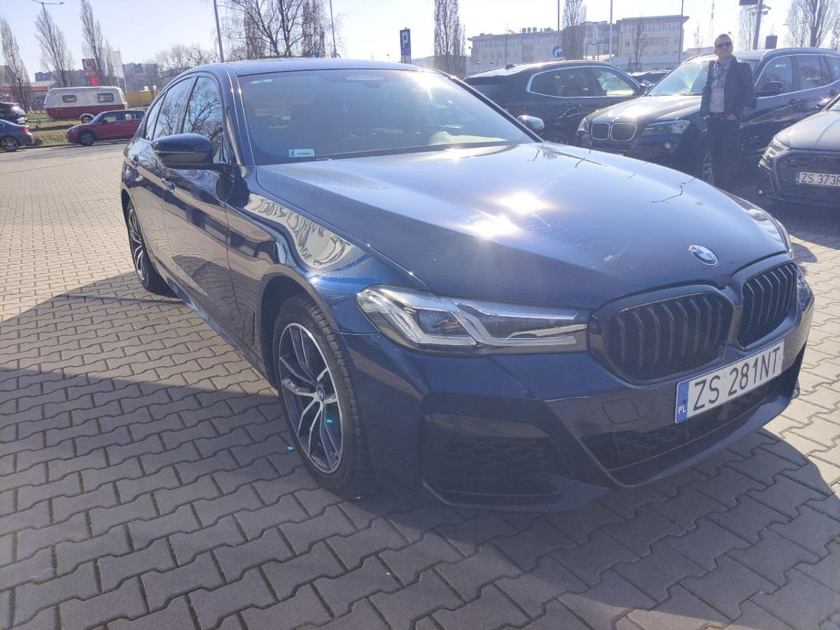 BMW 530e xDrive M Sport SEDAN - Sedans: foto 1 BMW 530e xDrive M Sport SEDAN - Sedans: foto 1