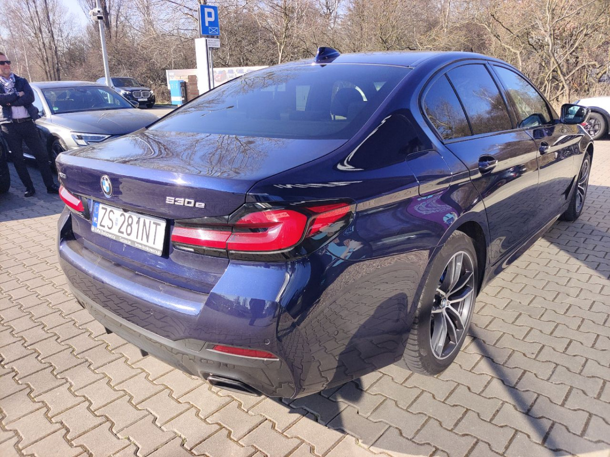BMW 530e xDrive M Sport SEDAN - Sedans: foto 3 BMW 530e xDrive M Sport SEDAN - Sedans: foto 3