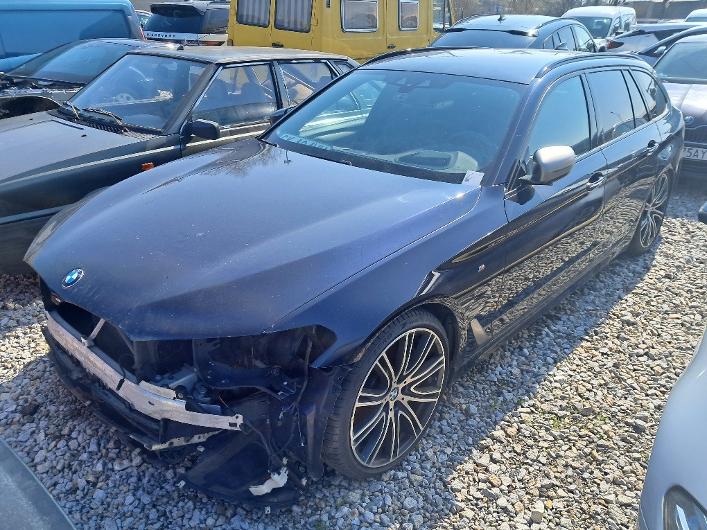 BMW M550D XDRIVE KOMBI - Vieglā automašīna: foto 2 BMW M550D XDRIVE KOMBI - Vieglā automašīna: foto 2