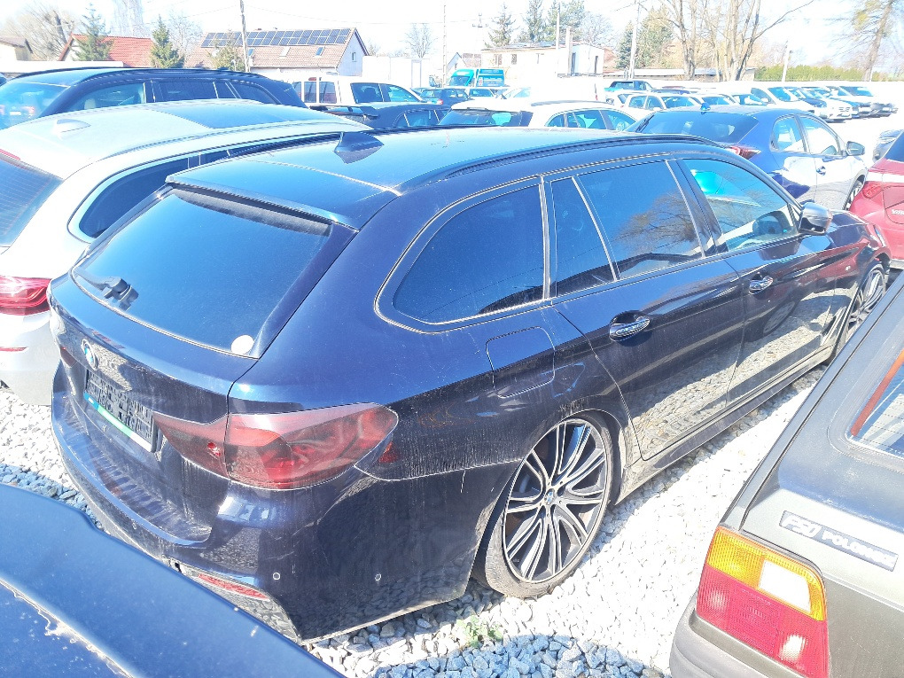 BMW M550D XDRIVE KOMBI - Vieglā automašīna: foto 3 BMW M550D XDRIVE KOMBI - Vieglā automašīna: foto 3