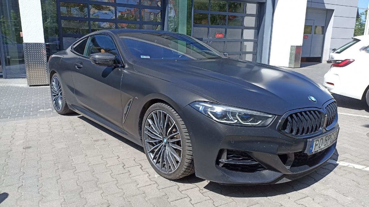 Vieglā automašīna BMW M850I XDRIVE COUPE: foto 1