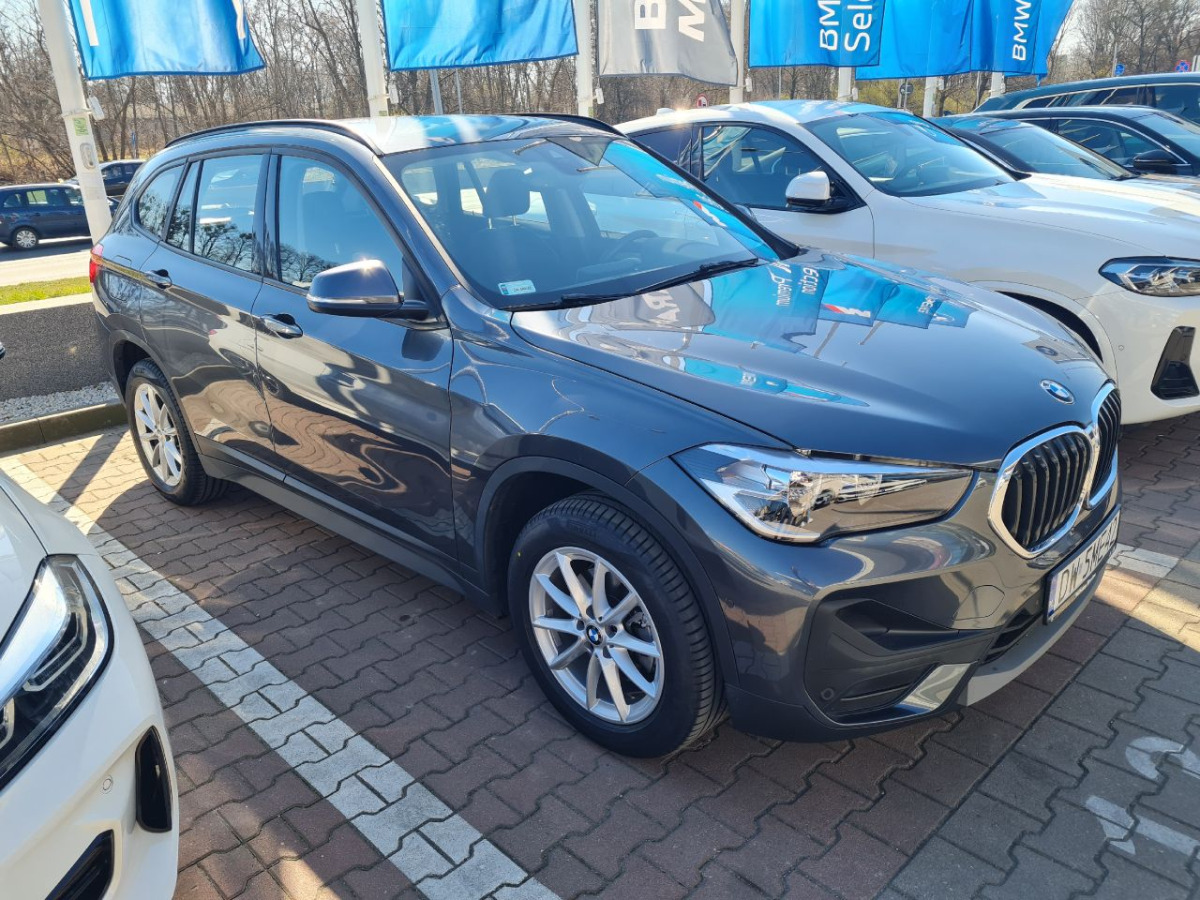 BMW X1 SUV - SUV: foto 1 BMW X1 SUV - SUV: foto 1