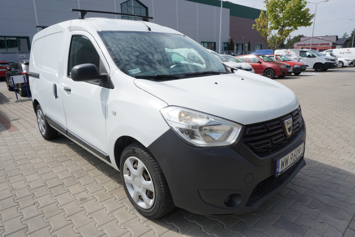 DACIA DOKKER FURGON BLASZAK - Kravas mikroautobuss: foto 1 DACIA DOKKER FURGON BLASZAK - Kravas mikroautobuss: foto 1