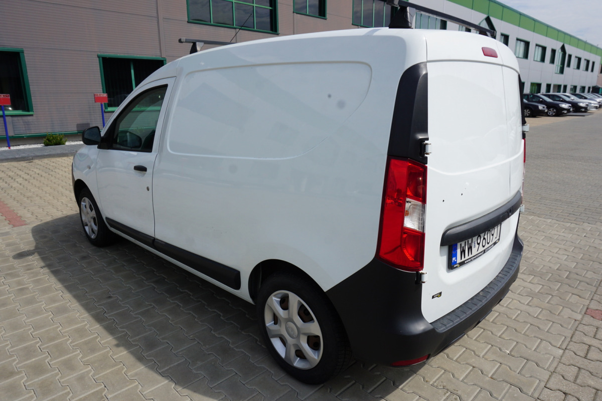 DACIA DOKKER FURGON BLASZAK - Kravas mikroautobuss: foto 4 DACIA DOKKER FURGON BLASZAK - Kravas mikroautobuss: foto 4