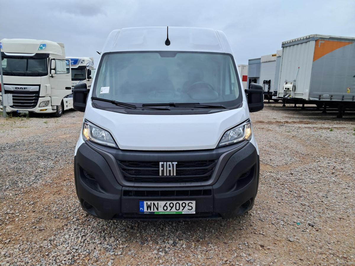 FIAT DUCATO FURGON BLASZAK - Kravas mikroautobuss: foto 3 FIAT DUCATO FURGON BLASZAK - Kravas mikroautobuss: foto 3