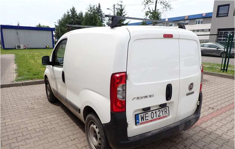 FIAT FIORINO FURGON BLASZAK - Kravas mikroautobuss: foto 3 FIAT FIORINO FURGON BLASZAK - Kravas mikroautobuss: foto 3
