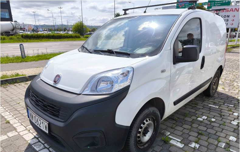 FIAT FIORINO FURGON BLASZAK - Kravas mikroautobuss: foto 2 FIAT FIORINO FURGON BLASZAK - Kravas mikroautobuss: foto 2