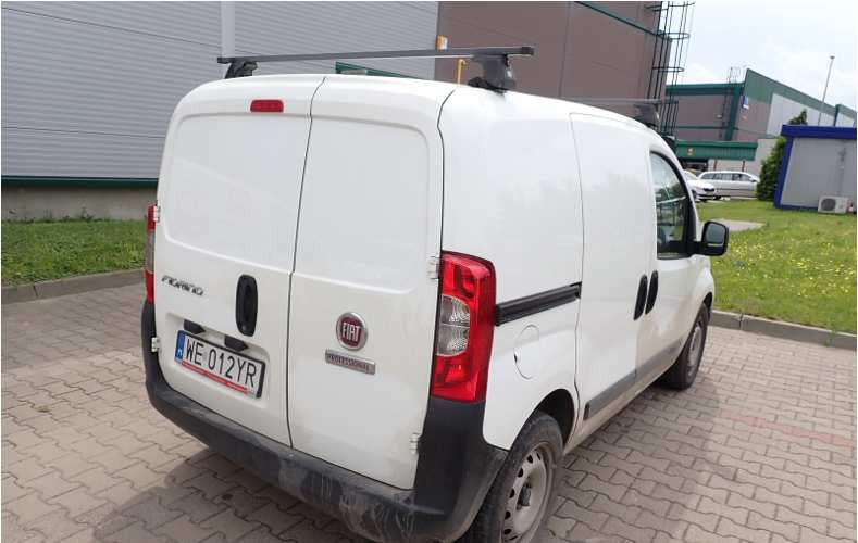 FIAT FIORINO FURGON BLASZAK - Kravas mikroautobuss: foto 4 FIAT FIORINO FURGON BLASZAK - Kravas mikroautobuss: foto 4