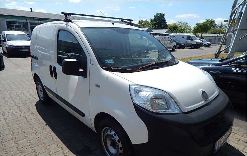 FIAT FIORINO FURGON BLASZAK - Kravas mikroautobuss: foto 1 FIAT FIORINO FURGON BLASZAK - Kravas mikroautobuss: foto 1