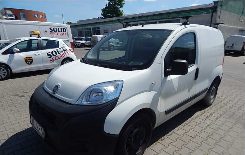 FIAT FIORINO FURGON BLASZAK - Kravas mikroautobuss: foto 2 FIAT FIORINO FURGON BLASZAK - Kravas mikroautobuss: foto 2