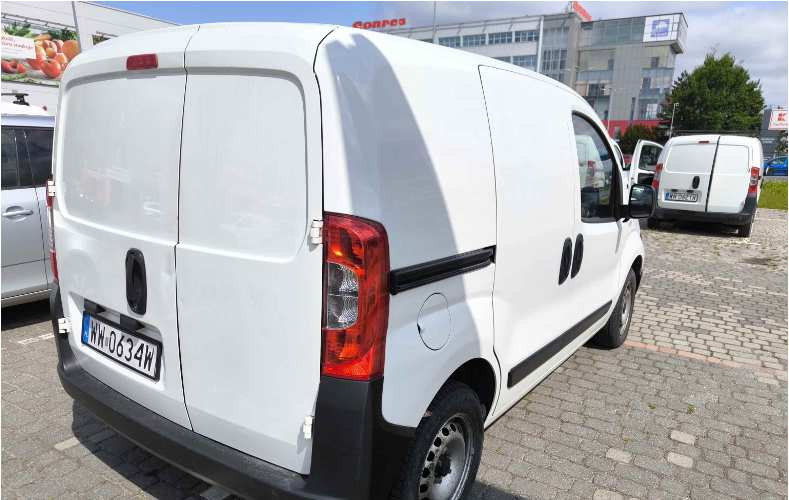 FIAT FIORINO FURGON BLASZAK - Kravas mikroautobuss: foto 3 FIAT FIORINO FURGON BLASZAK - Kravas mikroautobuss: foto 3