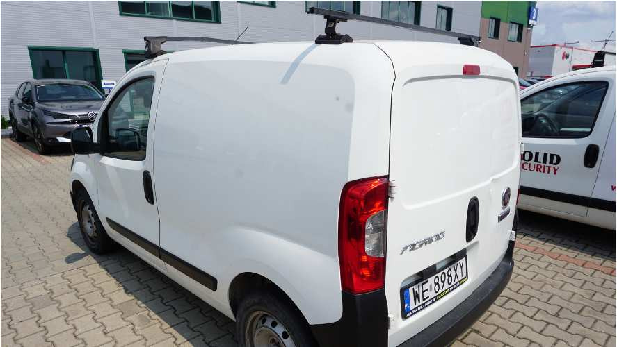 FIAT FIORINO FURGON BLASZAK - Kravas mikroautobuss: foto 4 FIAT FIORINO FURGON BLASZAK - Kravas mikroautobuss: foto 4