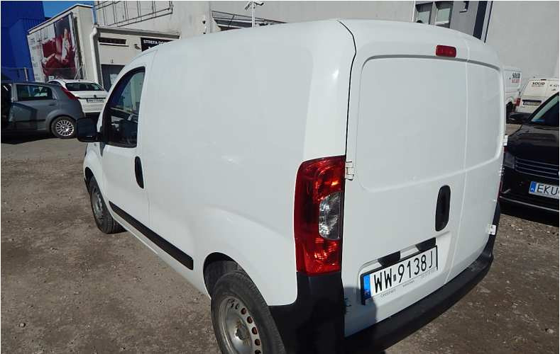FIAT FIORINO FURGON BLASZAK - Kravas mikroautobuss: foto 5 FIAT FIORINO FURGON BLASZAK - Kravas mikroautobuss: foto 5