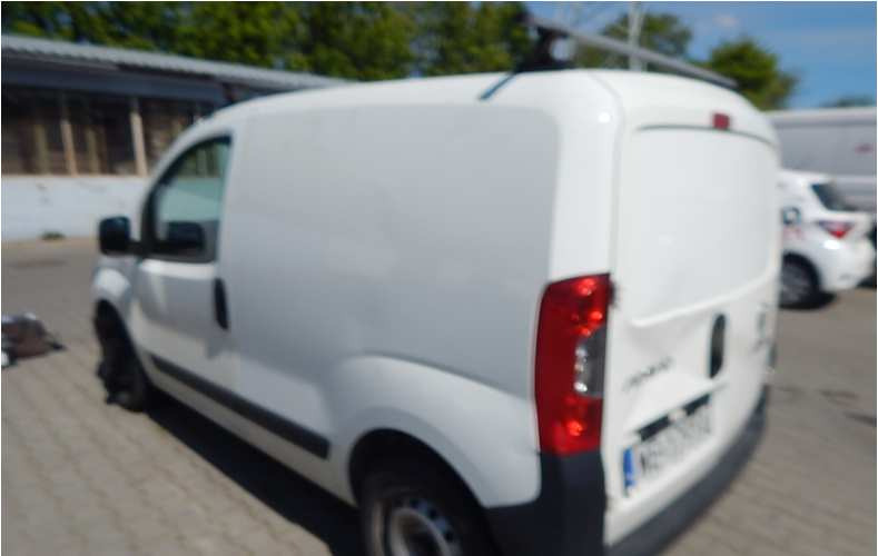 FIAT FIORINO FURGON BLASZAK - Kravas mikroautobuss: foto 4 FIAT FIORINO FURGON BLASZAK - Kravas mikroautobuss: foto 4