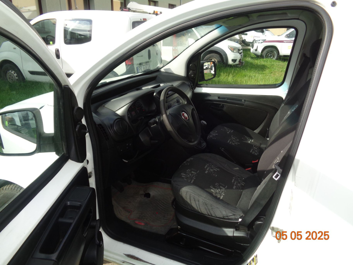 FIAT FIORINO FURGON BLASZAK - Kravas mikroautobuss: foto 5 FIAT FIORINO FURGON BLASZAK - Kravas mikroautobuss: foto 5