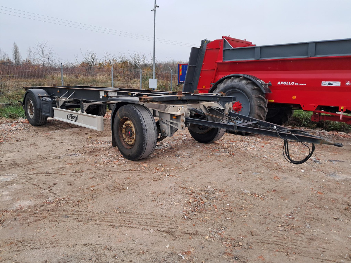 FLIEGL ZWP 180 KONTENEROWA - Piekabe slēgtā virsbūve: foto 1 FLIEGL ZWP 180 KONTENEROWA - Piekabe slēgtā virsbūve: foto 1