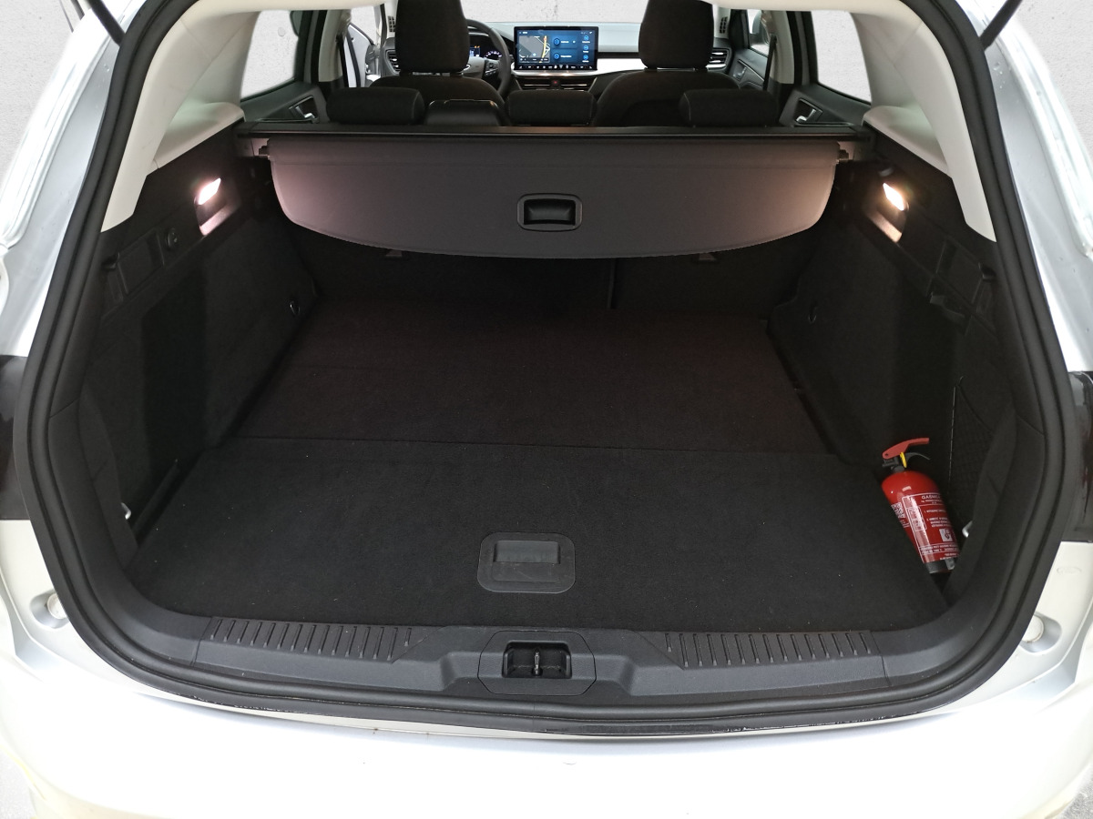 Vieglā automašīna FORD FOCUS KOMBI: foto 14
