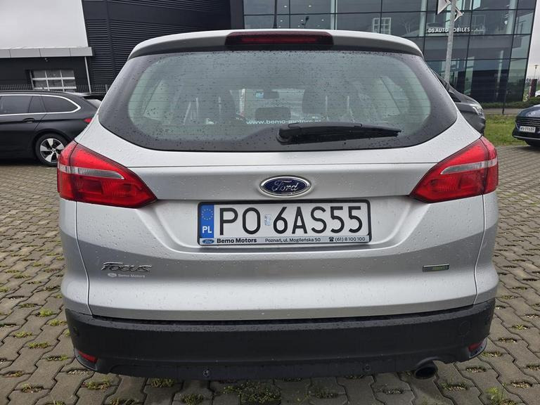 FORD FOCUS KOMBI - Vieglā automašīna: foto 4 FORD FOCUS KOMBI - Vieglā automašīna: foto 4