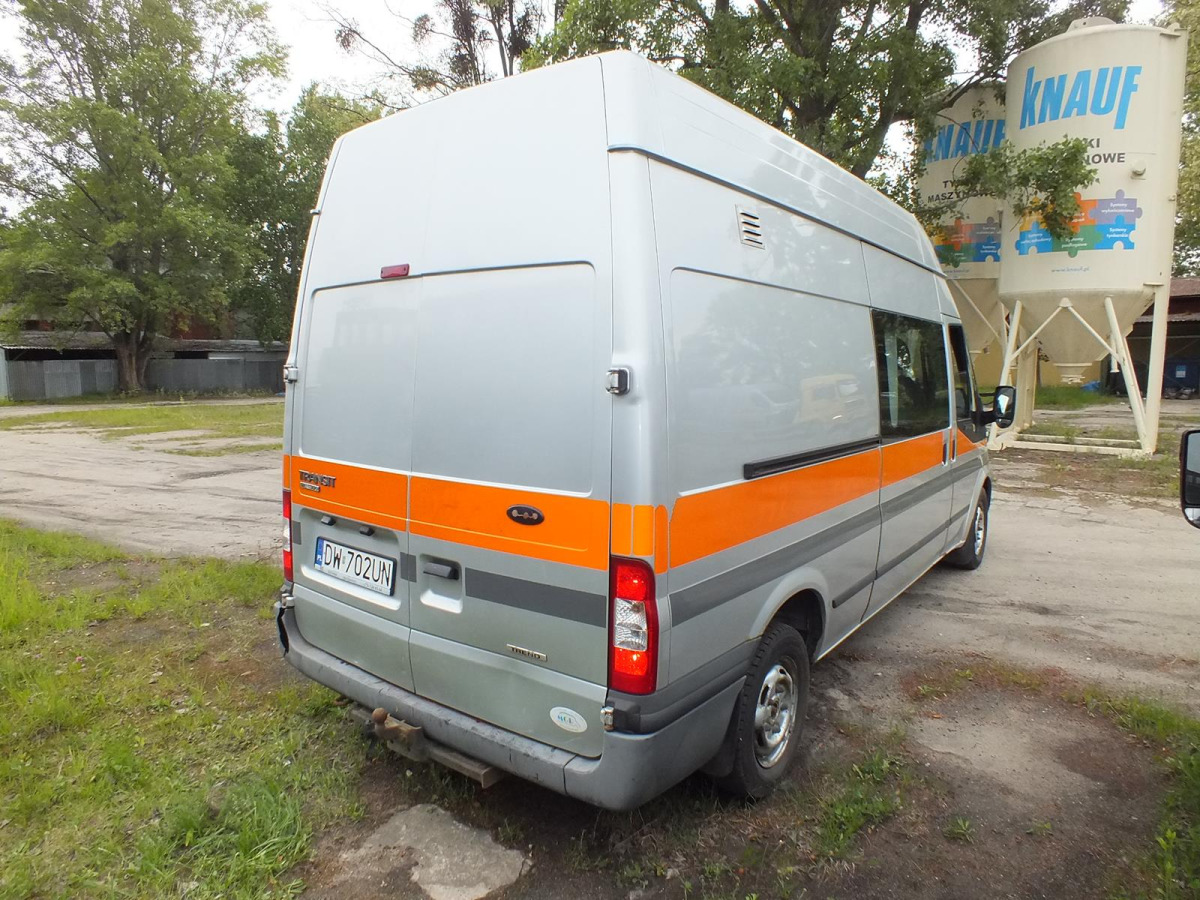FORD FT 300 FURGON BLASZAK - Kravas mikroautobuss: foto 3 FORD FT 300 FURGON BLASZAK - Kravas mikroautobuss: foto 3
