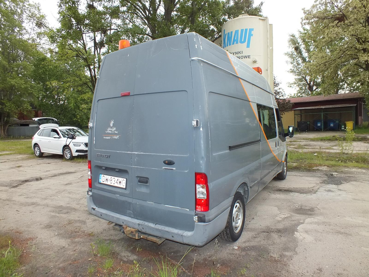 FORD FT 300 FURGON BLASZAK - Kravas mikroautobuss: foto 3 FORD FT 300 FURGON BLASZAK - Kravas mikroautobuss: foto 3