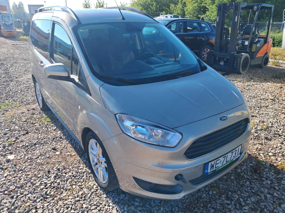 FORD TOURNEO COURIER MINIVAN - Vieglā automašīna: foto 1 FORD TOURNEO COURIER MINIVAN - Vieglā automašīna: foto 1
